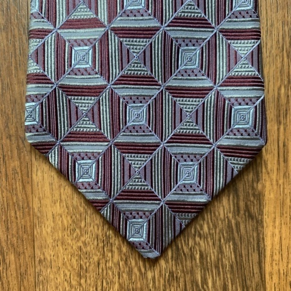 Robert Talbott “Best of Class” Geometric Tie - Picture 6 of 8